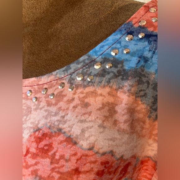 Ruby Rd. Multicolor Wave Pattern Top Size Large - Picture 3 of 8